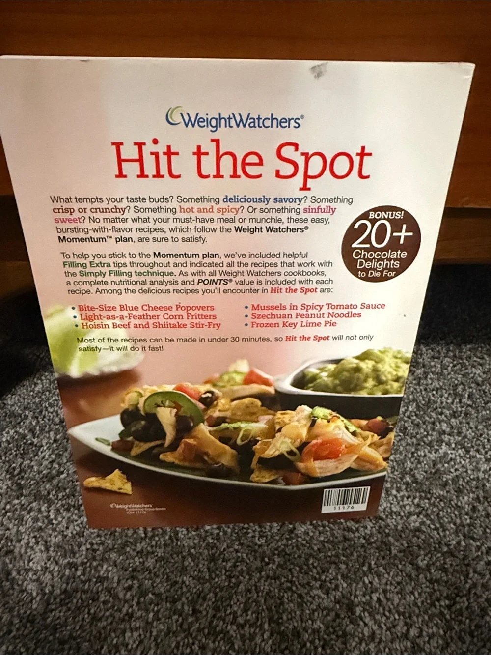 Weight Watchers Hit the Spot Cookbook - Red & Blue Accents